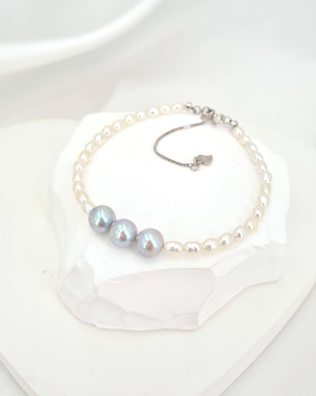 Silver Blue Akoya Pearl Bracelet - Handmade Pearl Jewelry in Singaporea